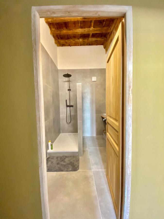 Grand Confort Au Coeur De Nimes Ngoại thất bức ảnh